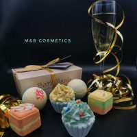 Boîte de 6 pièces ballotin gold parfum divers