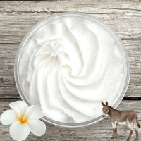 Chantilly de douche et de bain au lait d'ânesse MONOÏ